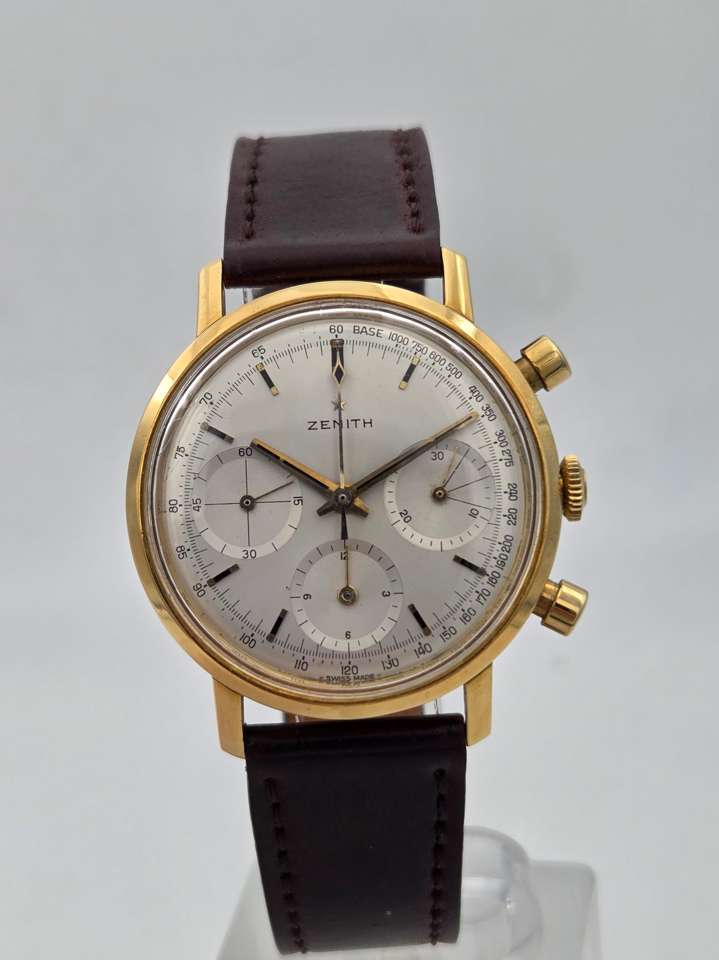 Vintage zenith chronograph stellina 37mm 18k gold cal 146hp 1960