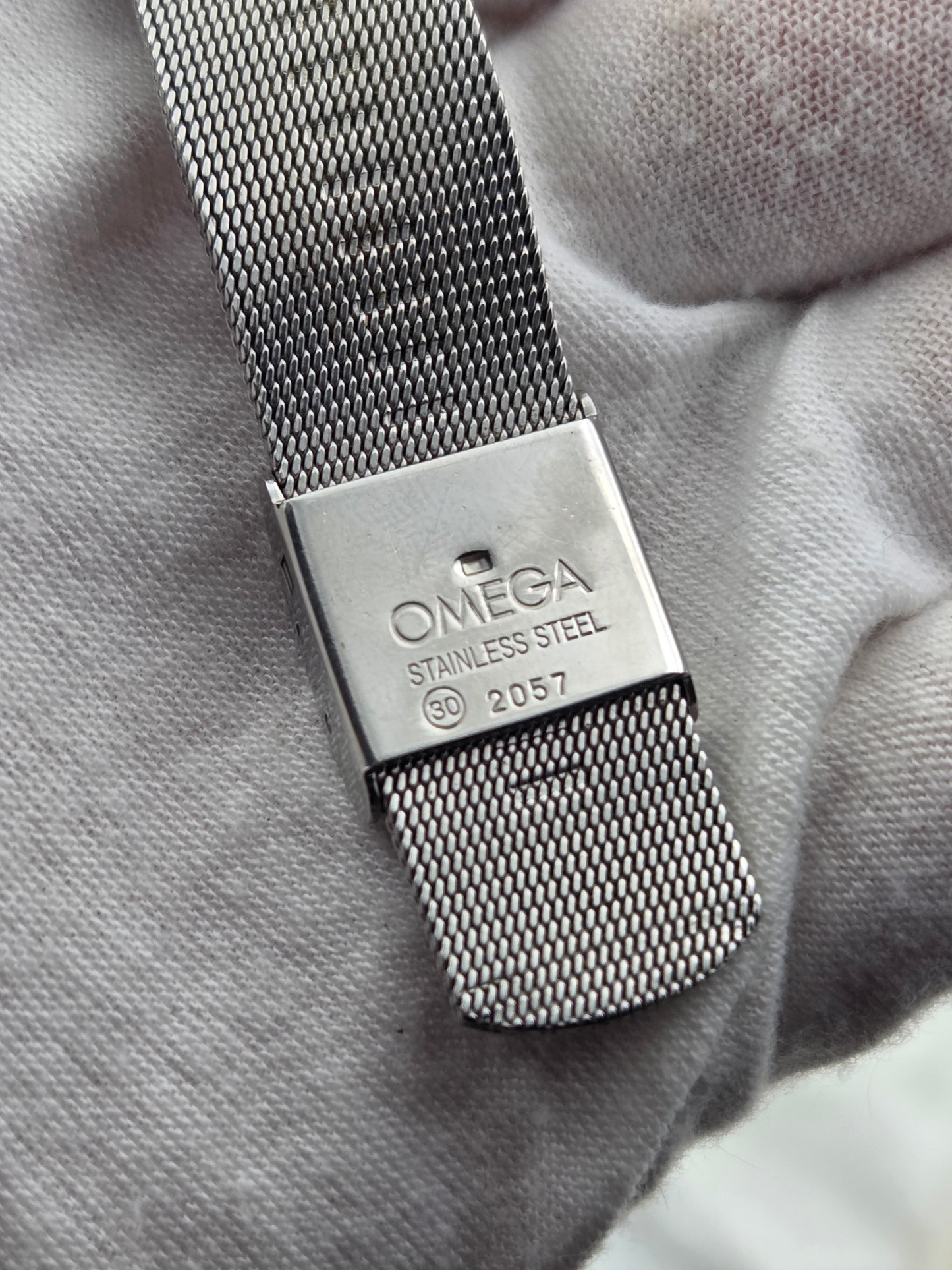 Omega Constellation automatic ultra thin 157.0001 calibre 712, mesh bracelet 2057