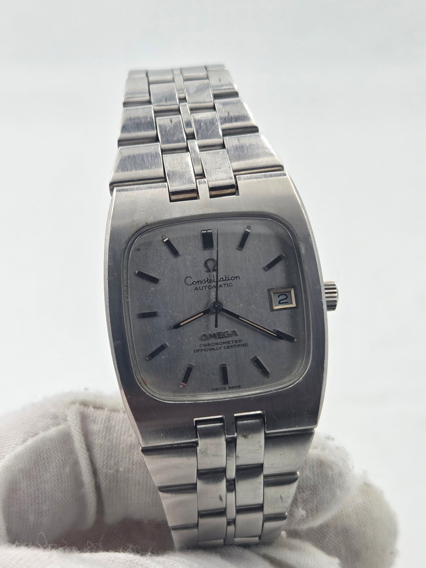 Omega Constellation chronometer tv case 168.047