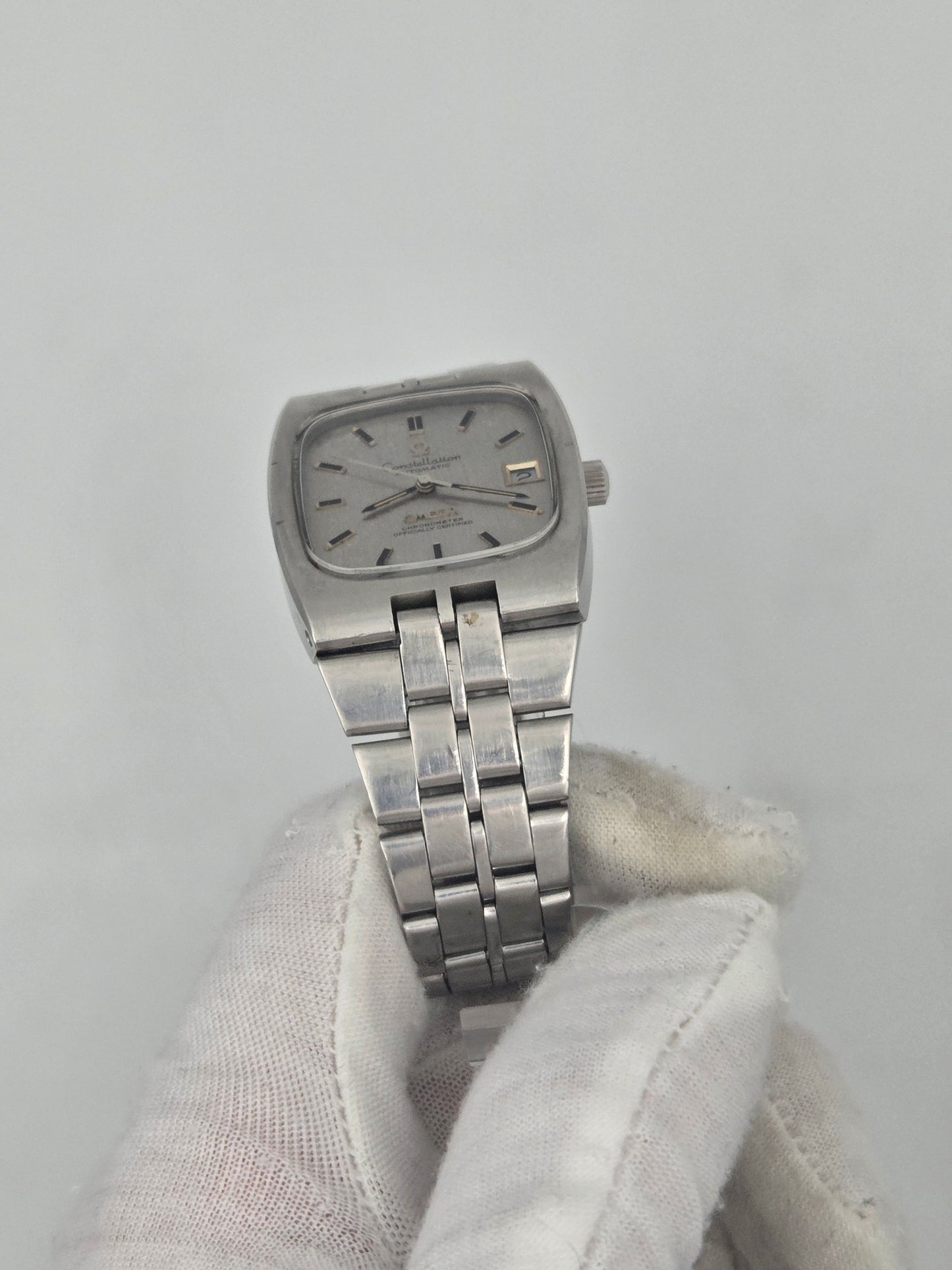 Omega Constellation chronometer tv case 168.047