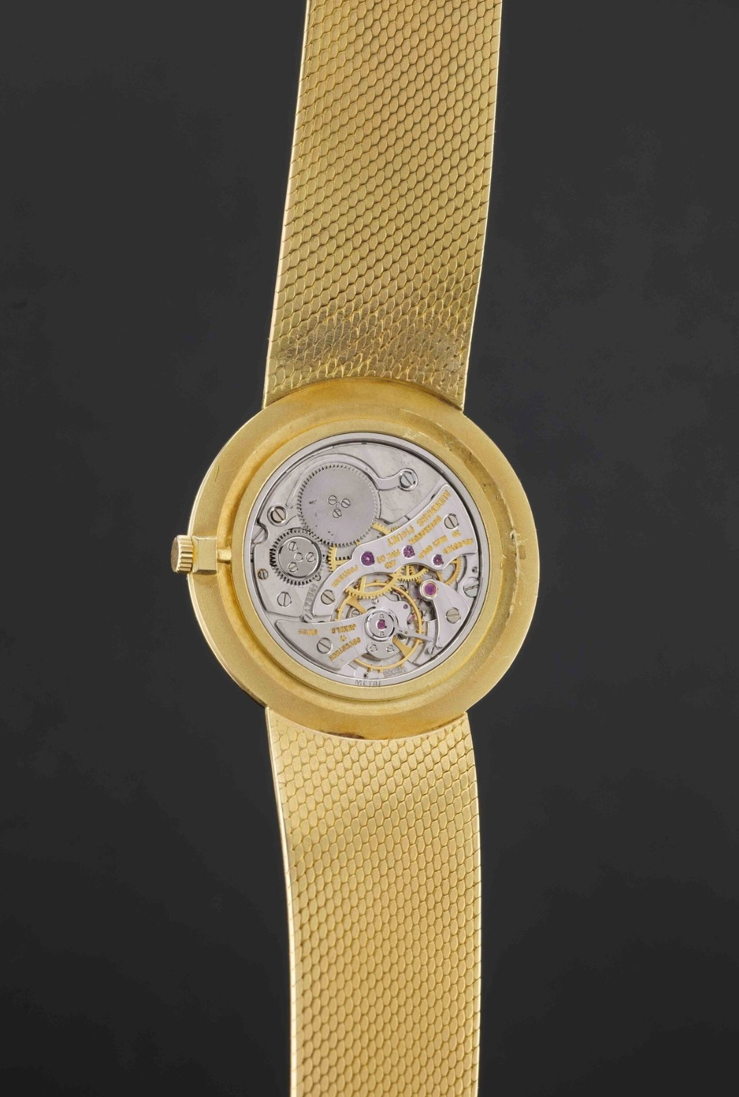 Audemars Piguet 18k gold Calatrava "Clous de Paris" Hobnail Vintage in exceptional condition