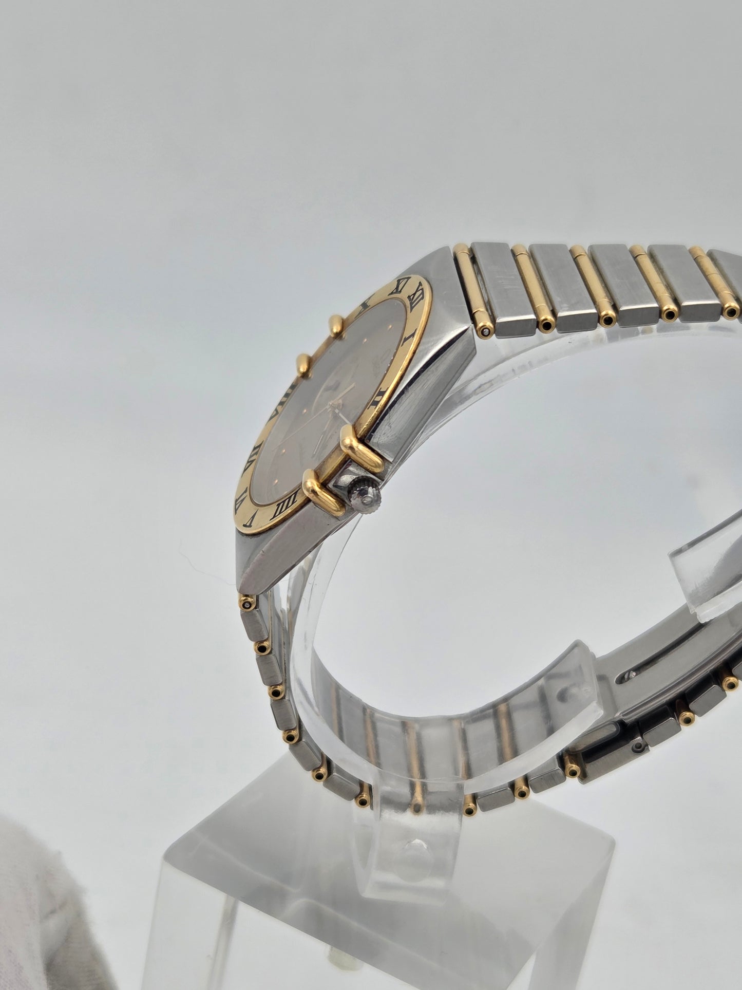 Omega Constellation day date owl Manhattan ref 396.1070 397.1080 steel and gold full bar