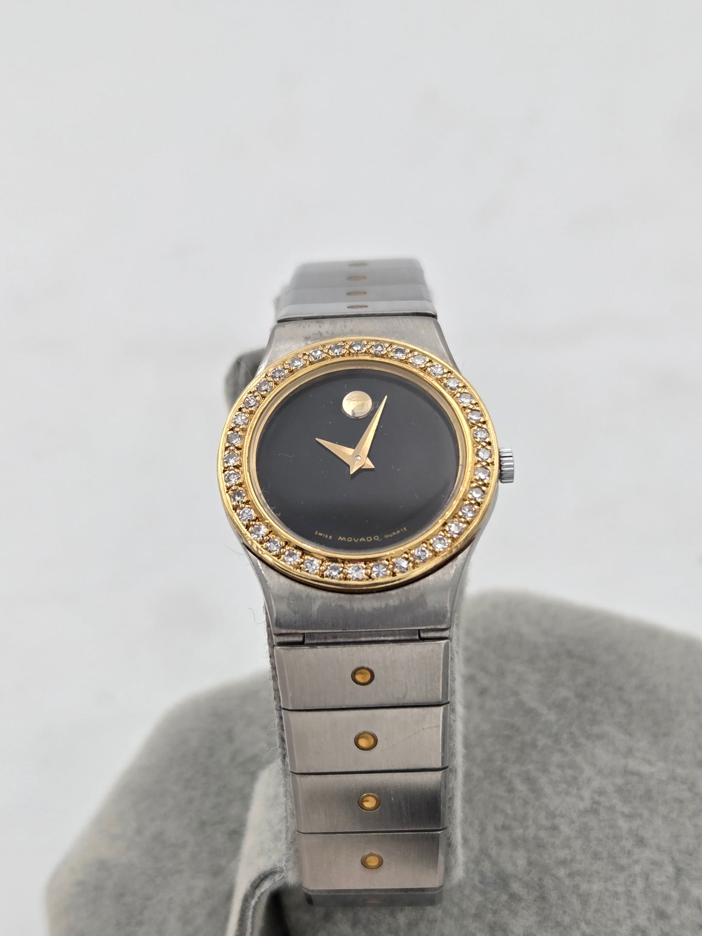 Movado museum lady 24mm quartz diamonds steel and gold 85a1836