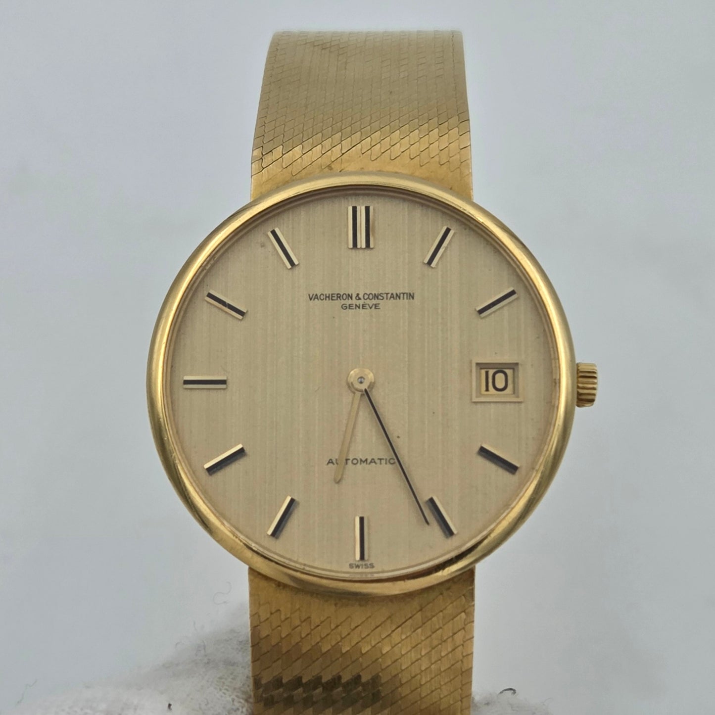 Vacheron Constantin vintage 80s gold bracelet watch patrimony 35mm 44012