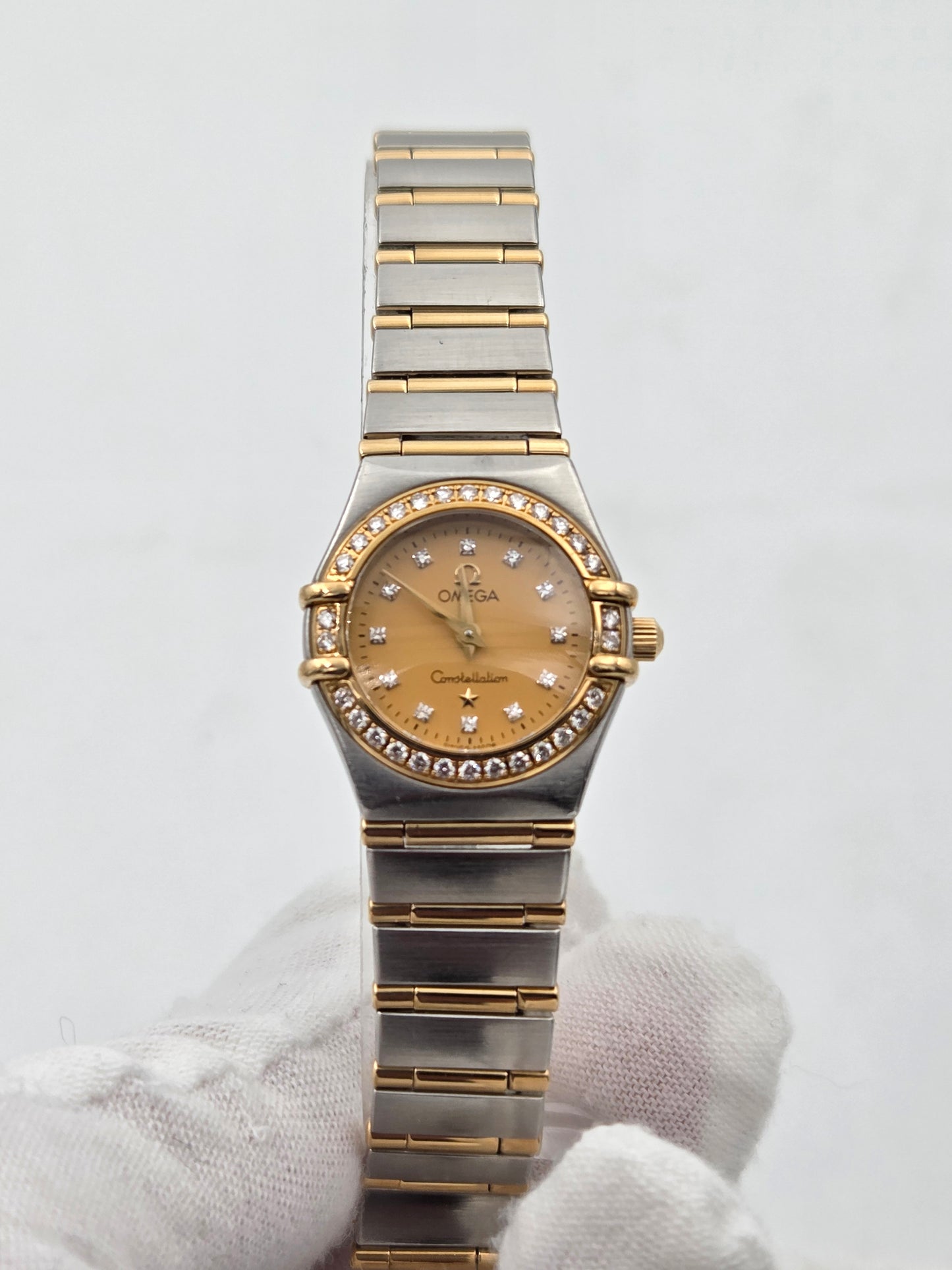 Omega lady constellation 22mm diamonds steel and gold ref 1267.75.00