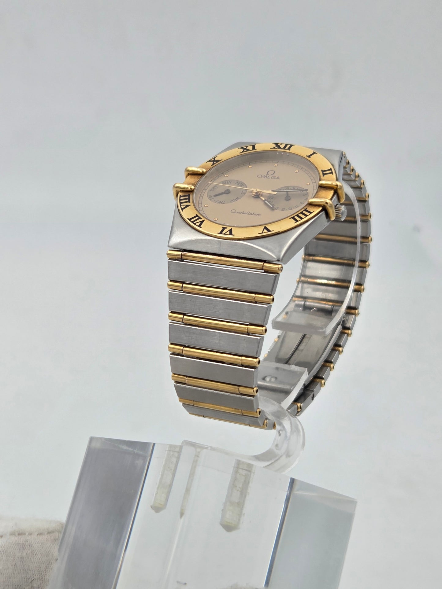 Omega Constellation day date owl Manhattan ref 396.1070 397.1080 steel and gold full bar