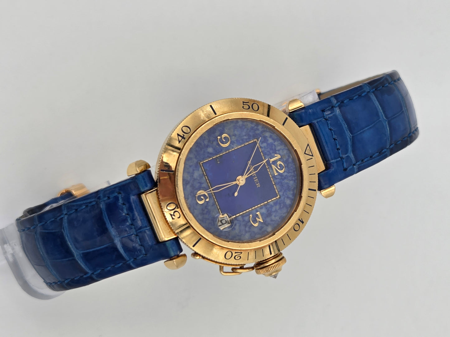 Cartier Pasha 1023 lapis lazuli dial, 18k gold case