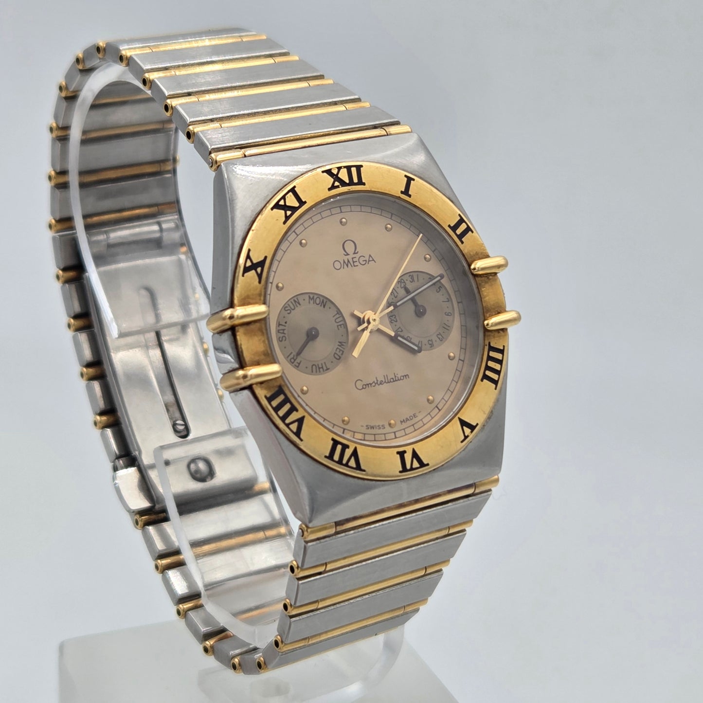 Omega Constellation day date owl Manhattan ref 396.1070 397.1080 steel and gold full bar