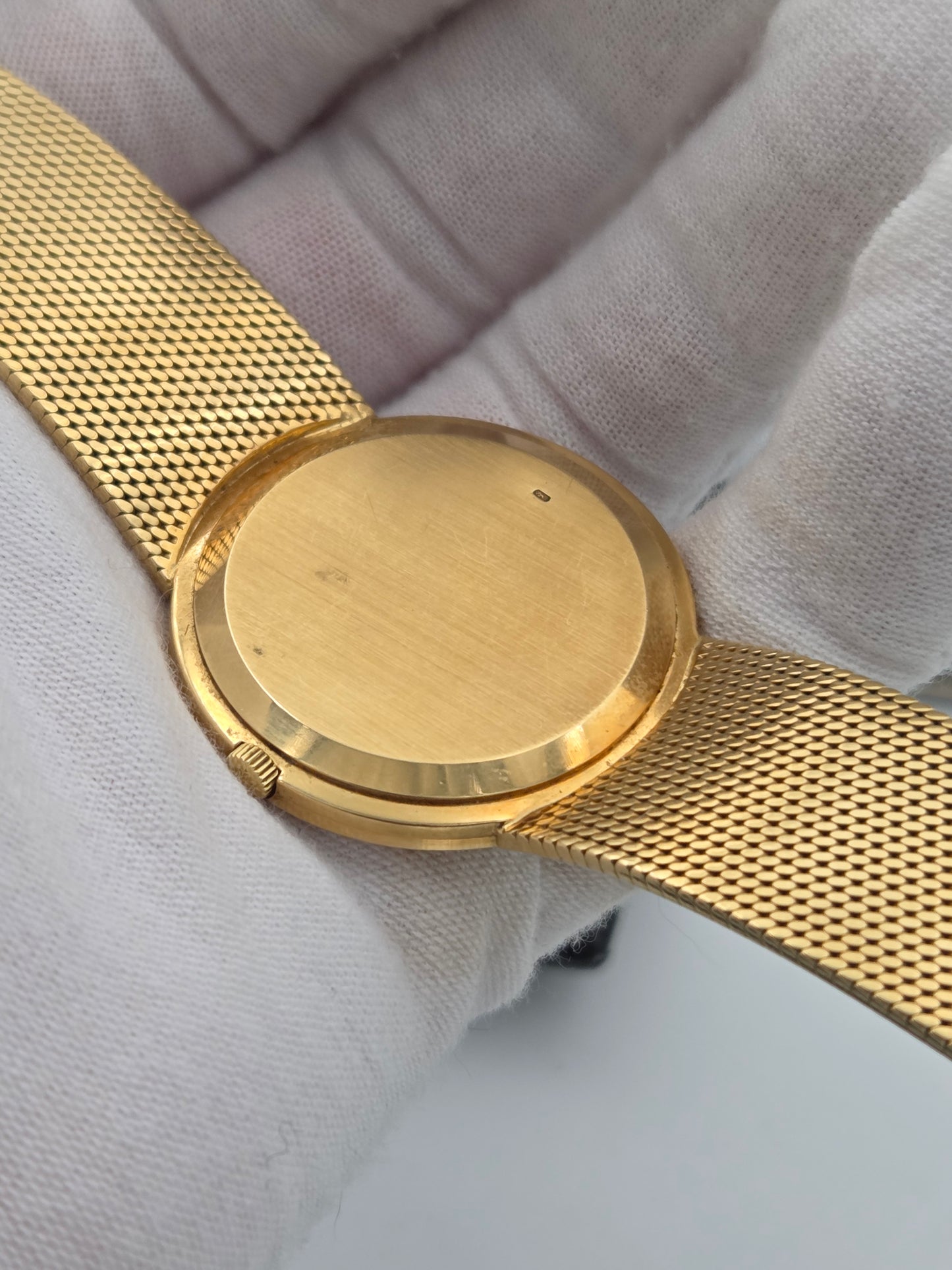 Patek philippe ref 3588 new old stock full set 1974 18k gold clous de paris