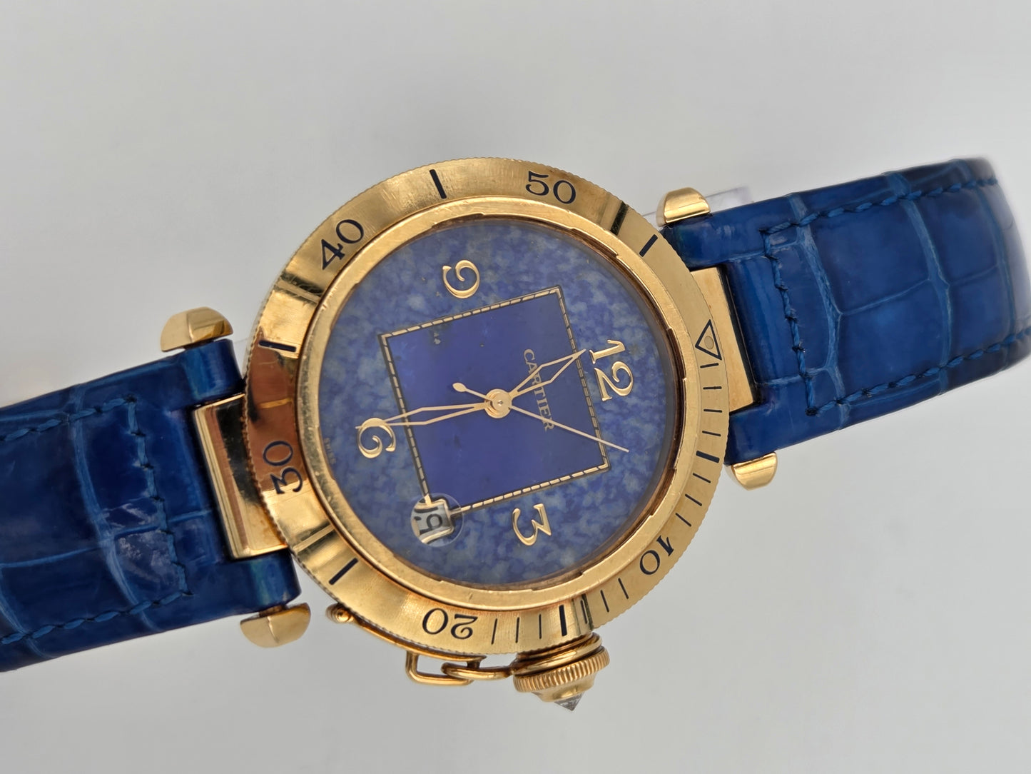 Cartier Pasha 1023 lapis lazuli dial, 18k gold case