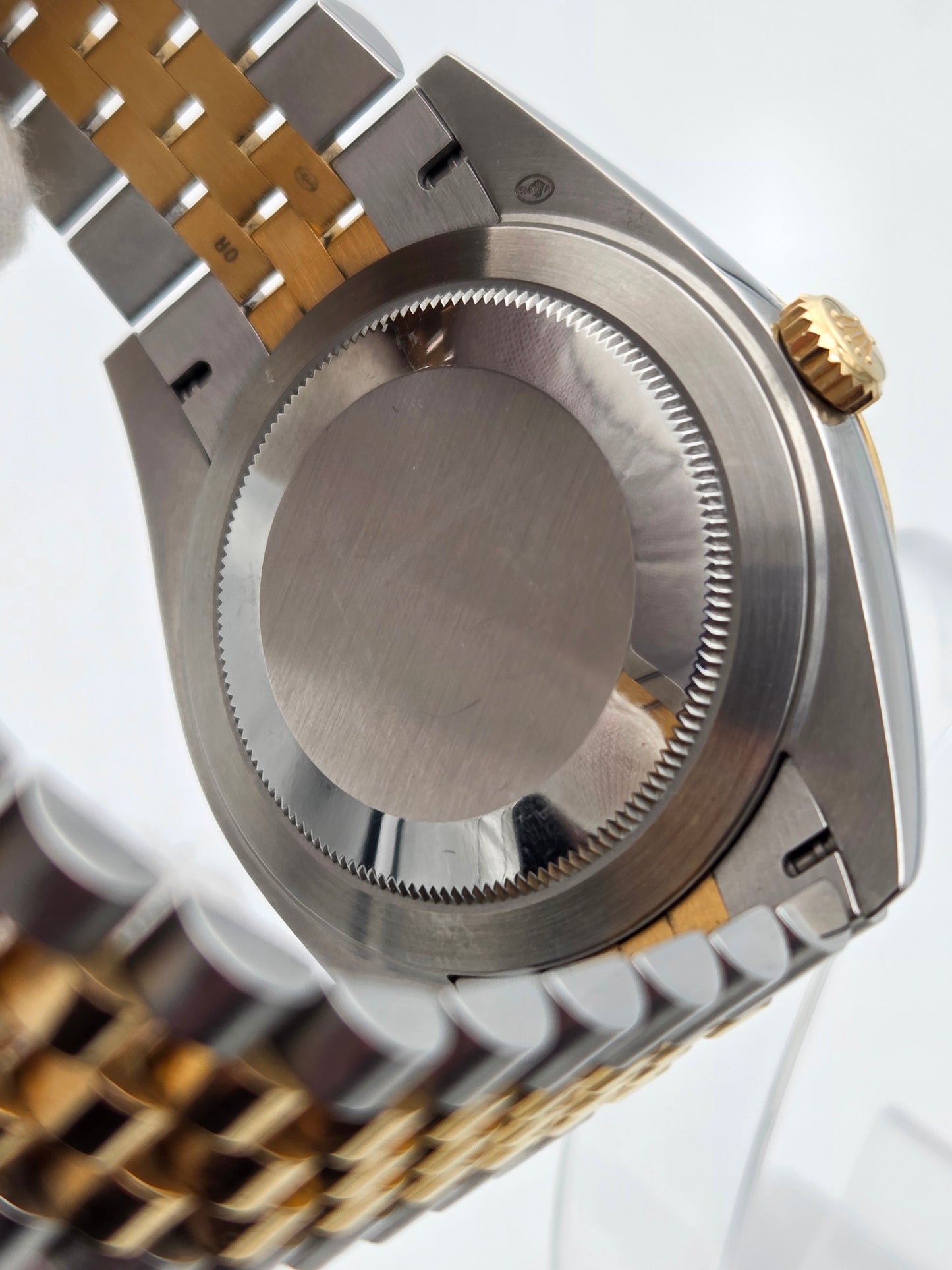 Rolex Datejust 41mm fluted bezel jubilee bracelet steel and gold Champaign dial ref 126333 full set 2023