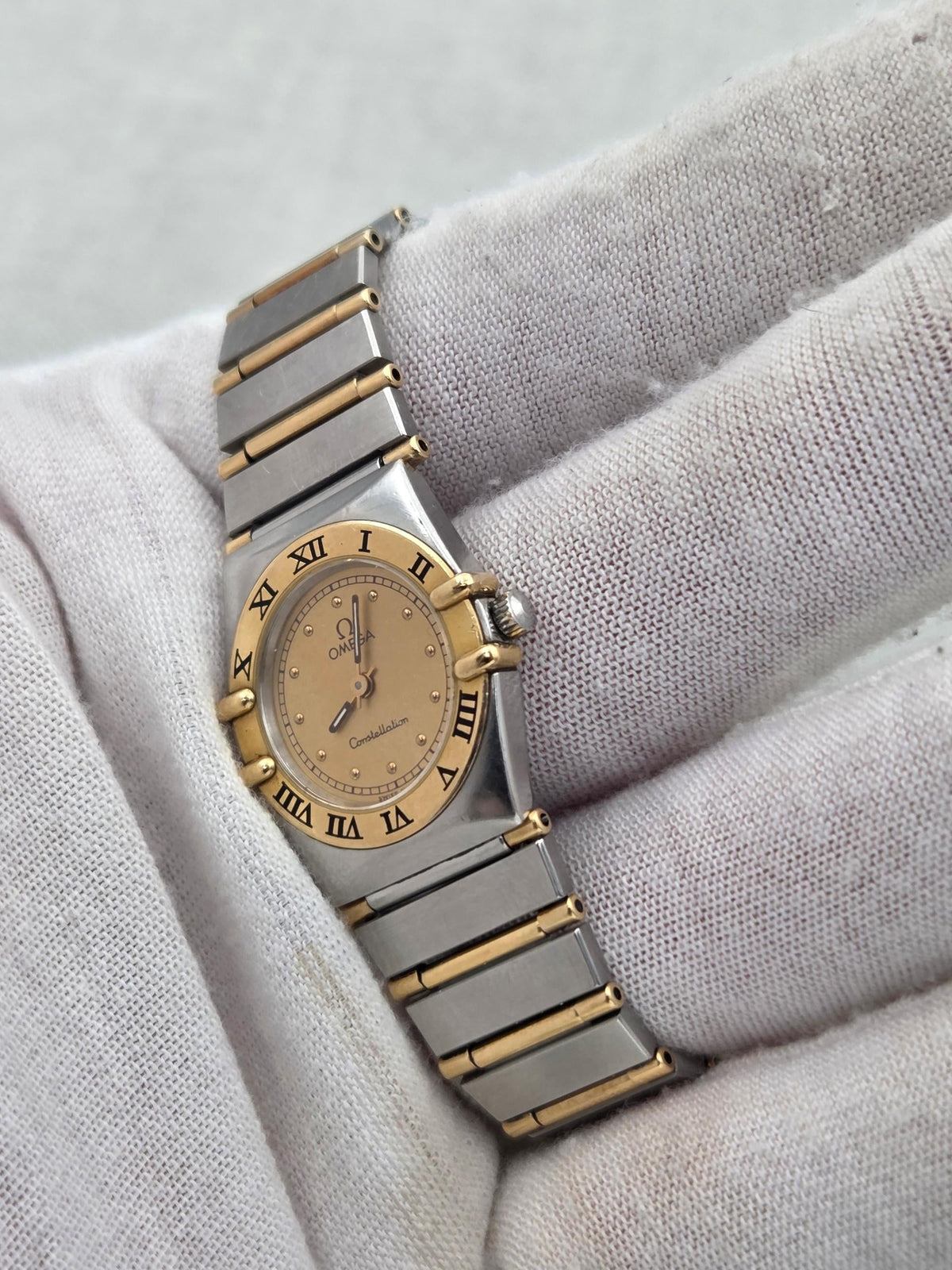 Omega Constellation ladies Full bar quartz 795.1080
