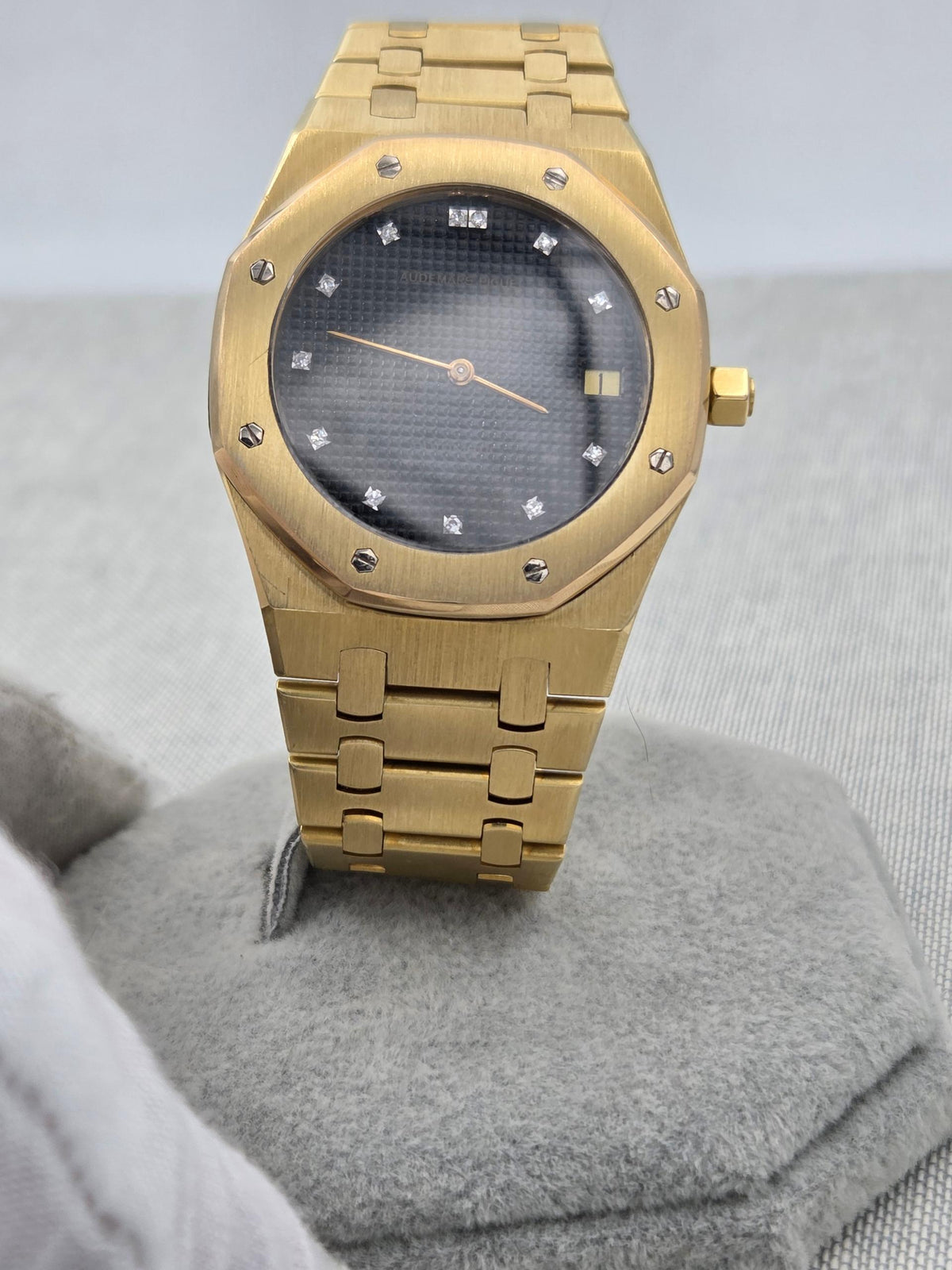 Audemars Piguet Royal Oak Jumbo Extremely Rare black diamonds dial 5402ba