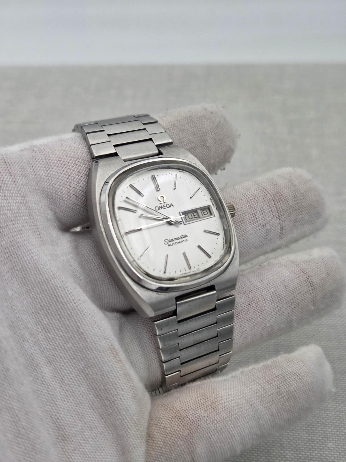 Omega Seamaster Serviced 1y warranty 166.0216