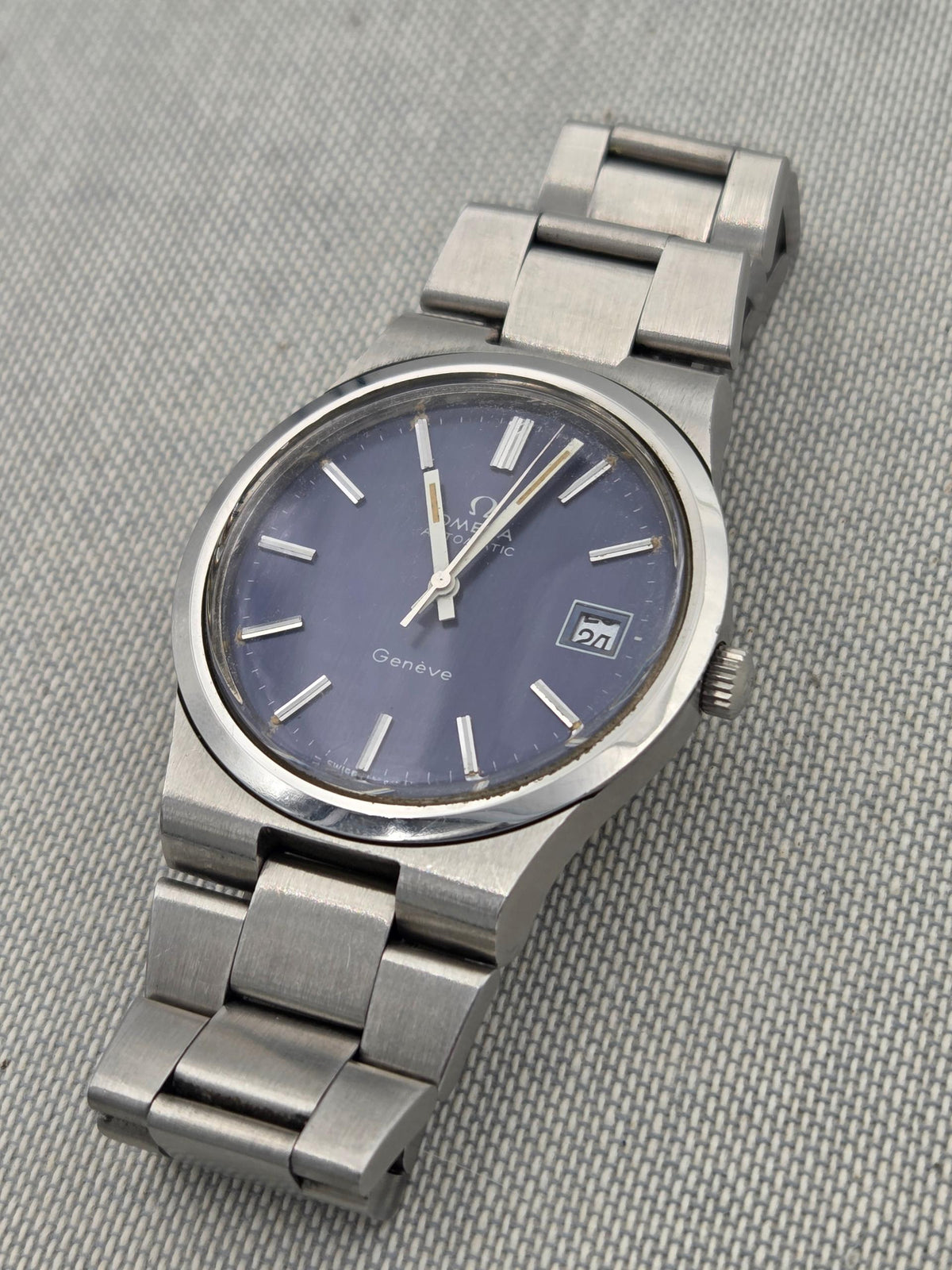 Omega Geneve Serviced 1y warranty original blue dial 166.0173 (407)