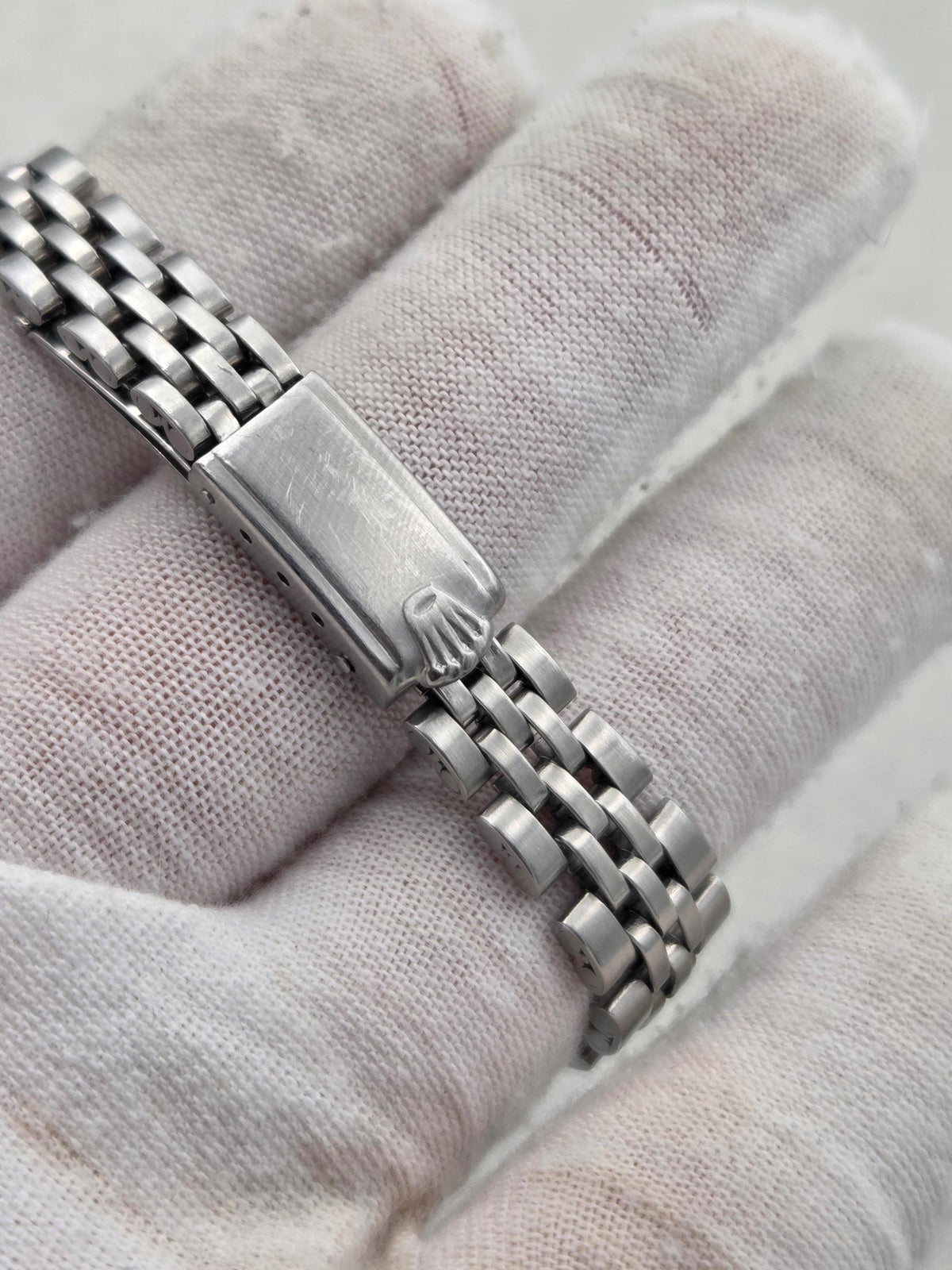 Rolex Oyster Perpetual Serviced 1y warranty similar to datejust